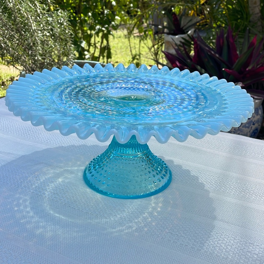 VINTAGE FENTON BLUE OPALESCENT HOBNAIL ART GLASS CAKE STAND